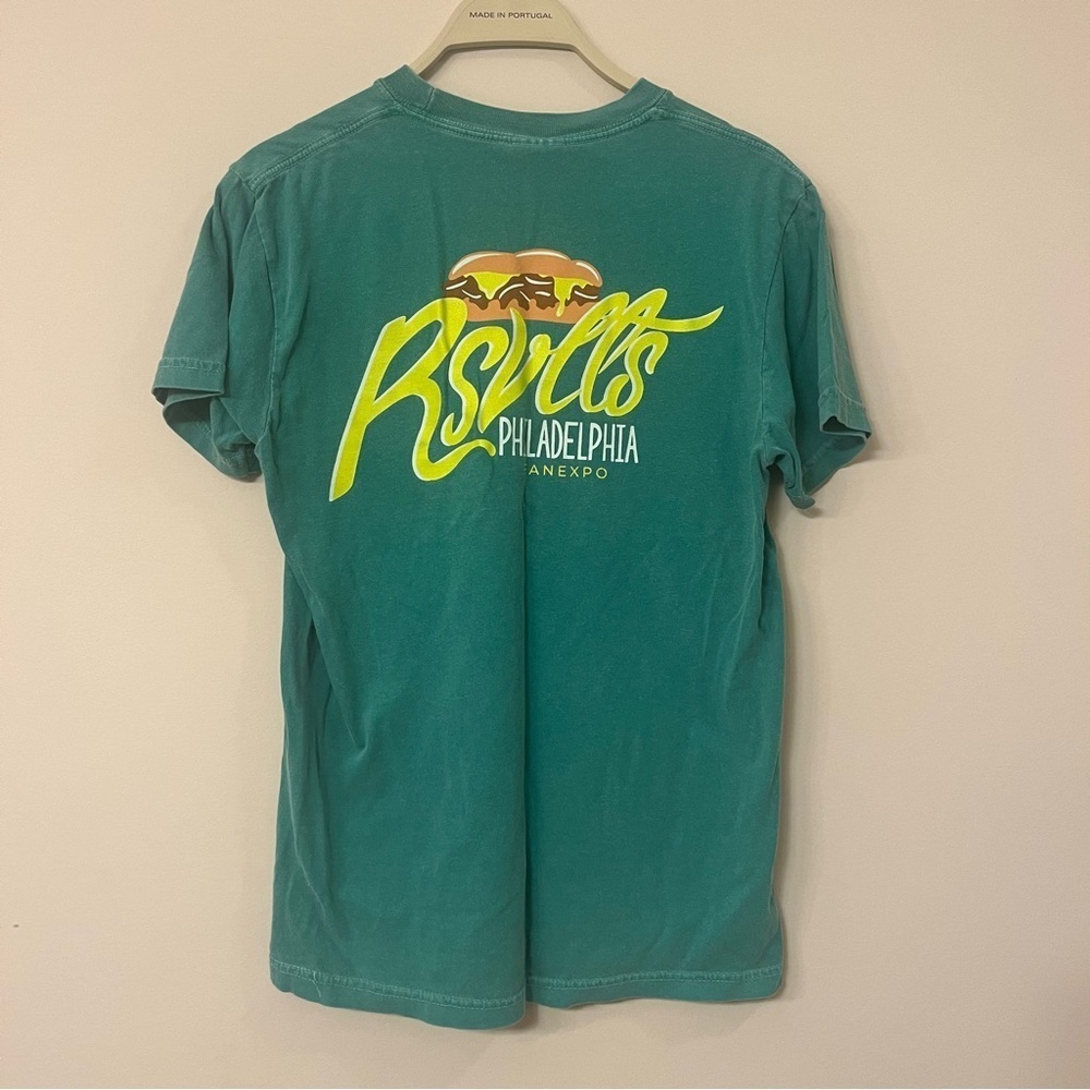 2023 Fan Expo Philadelphia RSVLTS The Roosevelts Large Comic Con T-Shirt Small